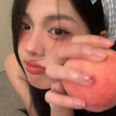 向下扭曲